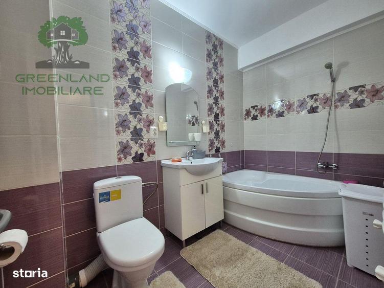 Apartament cu 2 camere decomandat în Podu Roș