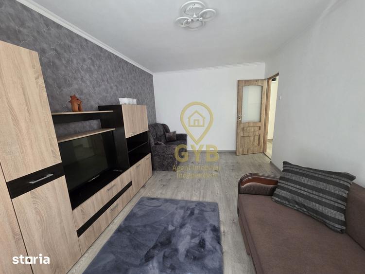 Apartament cu 2 camere decomandat în Decebal
