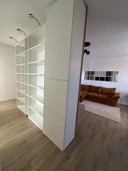 Apartament cu 3 camere decomandat în Theodor Pallady