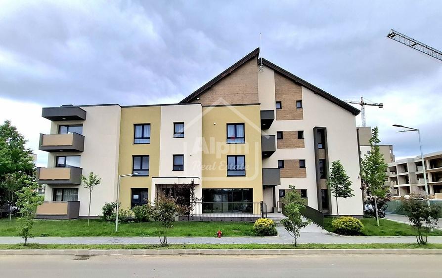 Apartament cu 2 camere decomandat, mobilat în Tractorul