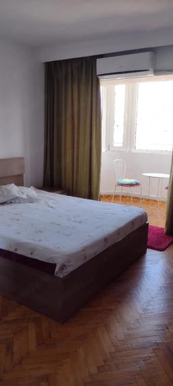 Apartament cu 3 camere decomandat în Tomis III
