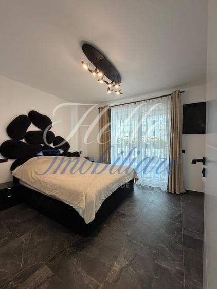 Apartament cu 3 camere decomandat, mobilat în Florești