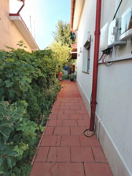 Vand casa sat Traian, mobilata, dotata cu panouri fotovoltaice, pre? 119000euro - 8
