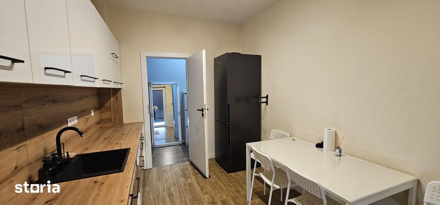Apartament cu 2 camere decomandat în Sud