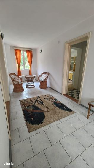 Casă cu 4 camere cu Teren 537 Mp în Central