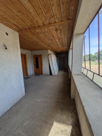 Casă individuală cu 3 camere cu Teren 1187 Mp în Gârbovi