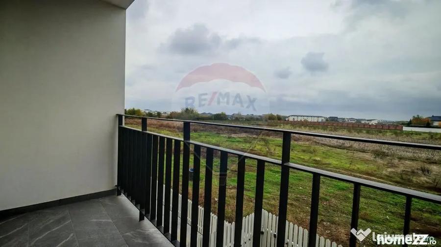 Apartament cu 2 camere semidecomandat în Tunari