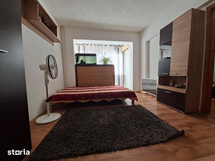 Apartament 3 camere, 72 mp, FARA RISC, etaj 3/4, Podu Ros - Palas - 9