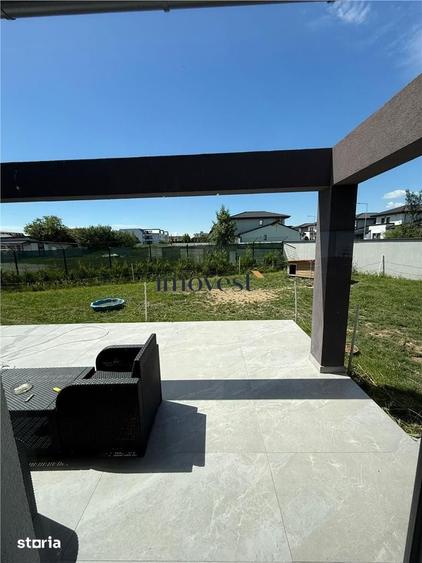 Casă cu 4 camere cu Teren 15 Mp în Central