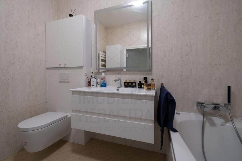 Apartament cu 5 camere decomandat, mobilat în Herăstrău