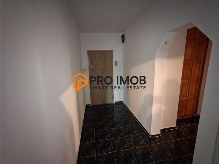 Apartament cu 2 camere decomandat în Unirii Nord
