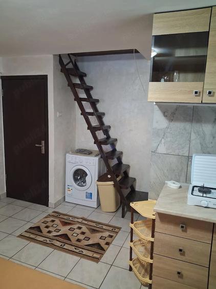 Garsonieră semidecomandată în Titan
