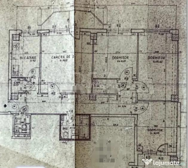 Apartament cu 4 camere decomandat în Lujerului