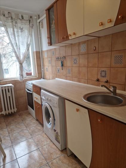 Apartament cu 2 camere semidecomandat în Bucureștii Noi