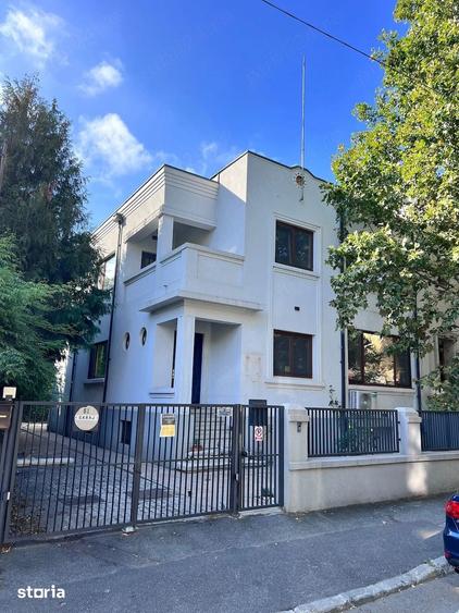 Ichiriere vila 6 camere/ 280 mp/ zona Cotroceni / ideal spatii birouri - 4