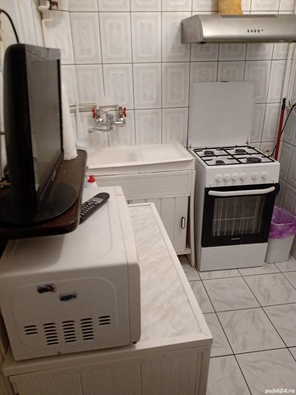 Apartament cu 2 camere semidecomandat în Panduri
