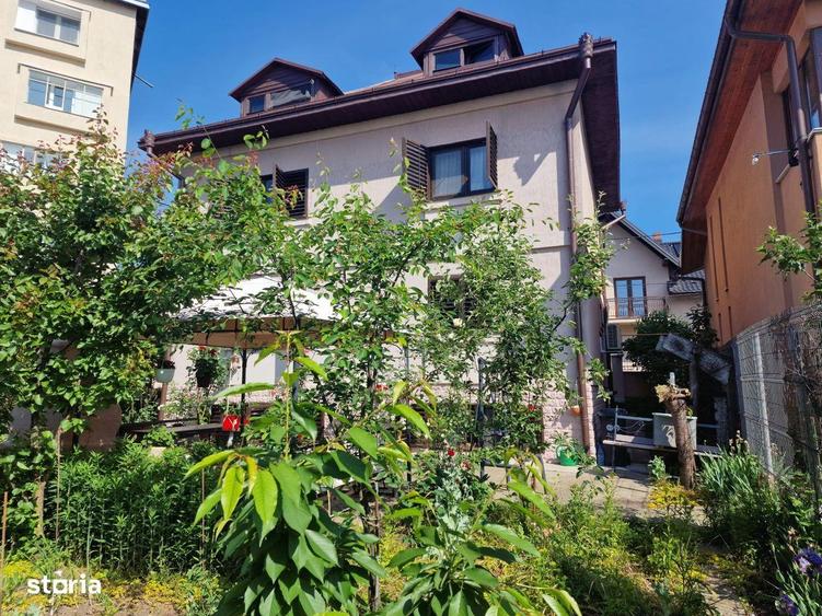 VILA DE VANZARE ZONA CENTRALA , MARA?E?TI- SUCEAVA - 5