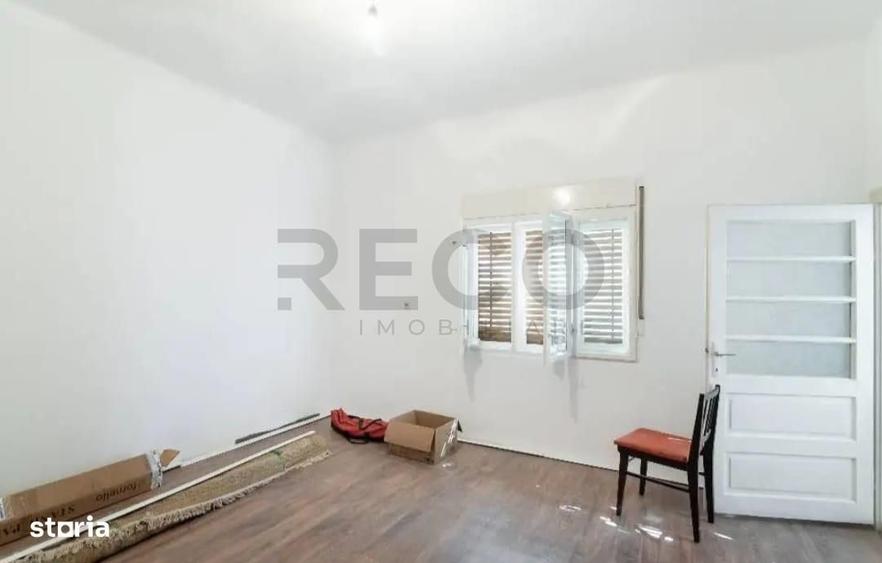 Casă cu 4 camere în Tămășeu