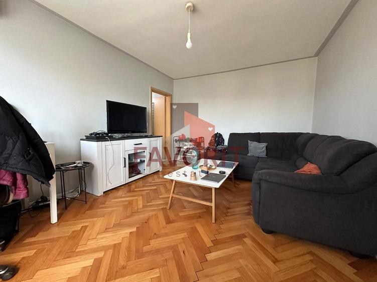 Apartament cu 2 camere semidecomandat, mobilat în Tipografilor