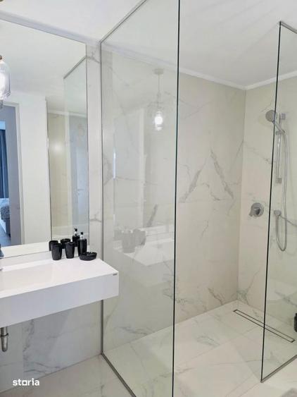 Apartament cu 2 camere, mobilat în Tei