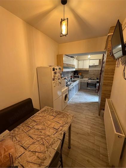 Apartament cu 2 camere semidecomandat în Exterior Vest