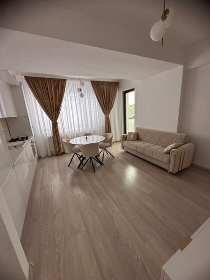 Apartament cu 2 camere decomandat în Gorjului
