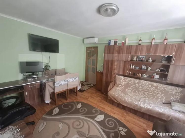 Apartament cu 2 camere semidecomandat în Micro 15