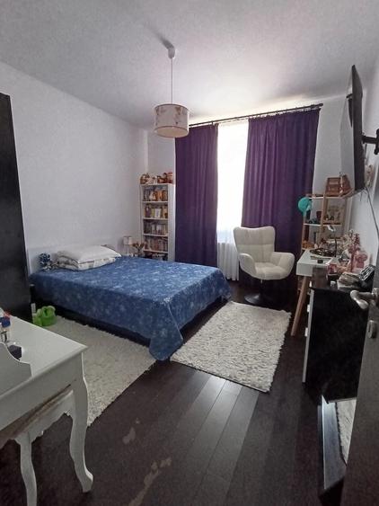 Apartament cu 3 camere decomandat, mobilat în Găvana