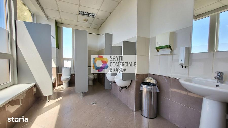 Spațiu comercial, de 496 mp, în Central