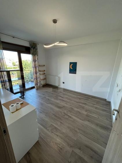 Casă cu 4 camere cu Canalizare în Borhanci