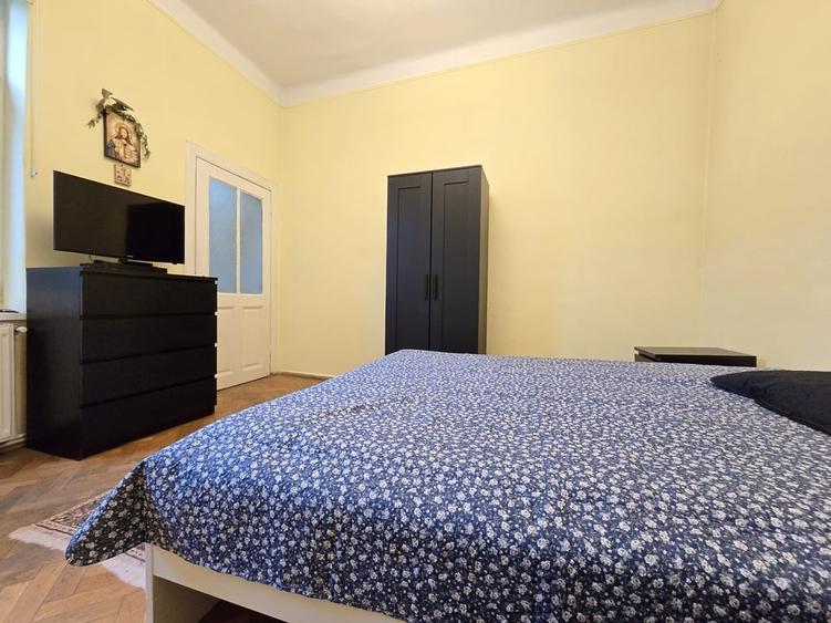 Casă cu 2 camere cu Teren 150 Mp în Moșilor