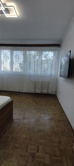 Apartament cu 2 camere decomandat în Eroii Revoluției