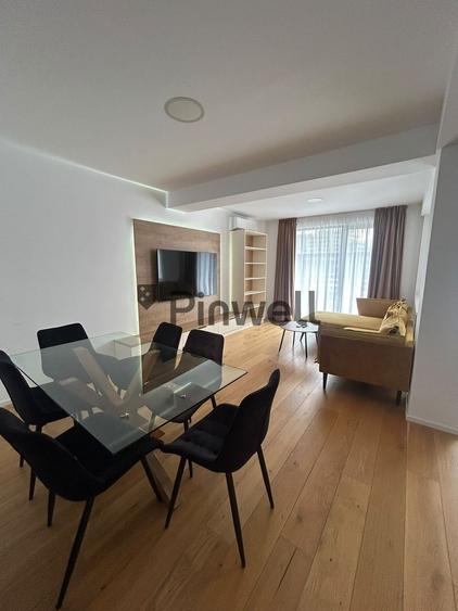 Duplex cu 5 camere cu Canalizare în Nord