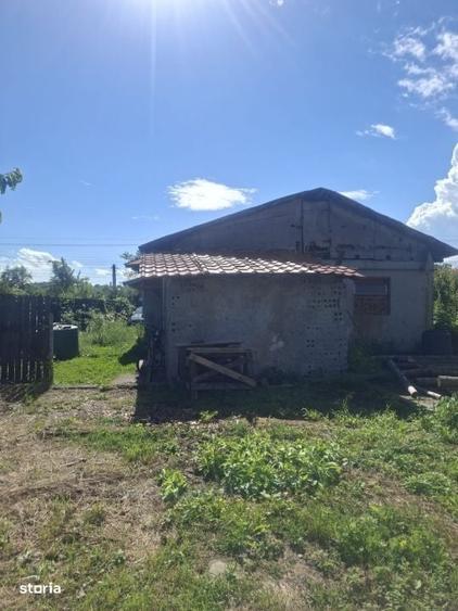 Casă cu 4 camere în Strejnicu