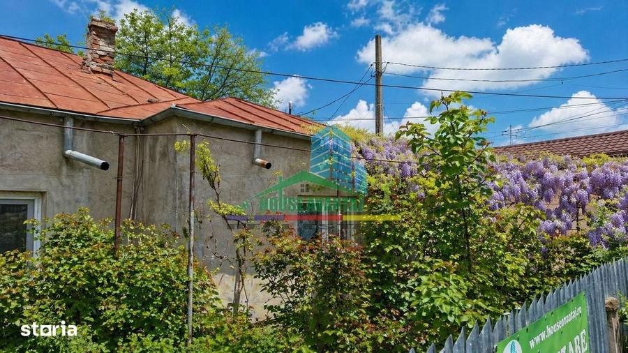 Casă cu 4 camere în Central