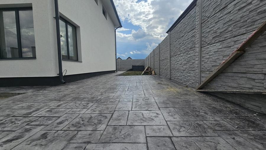 Casă individuală cu 4 camere cu Teren 270 Mp în Berceni