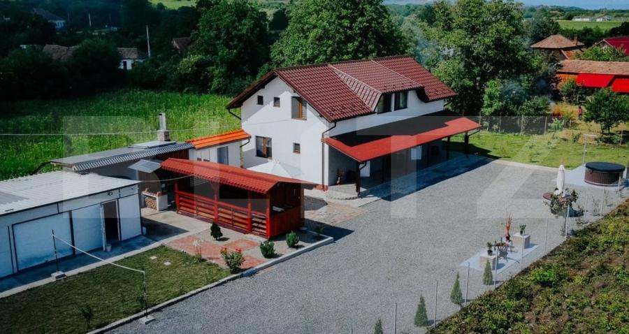 Casă individuală cu 6 camere cu Canalizare în Ocna Mureș