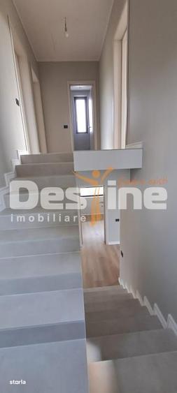 Casă cu 4 camere în Balciu