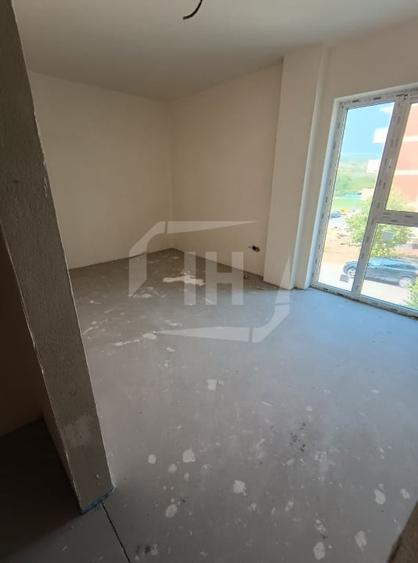 Apartament cu 2 camere semidecomandat în Mărăști