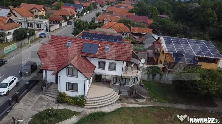Casă cu 4 camere cu Teren 3300 Mp în Debarcader