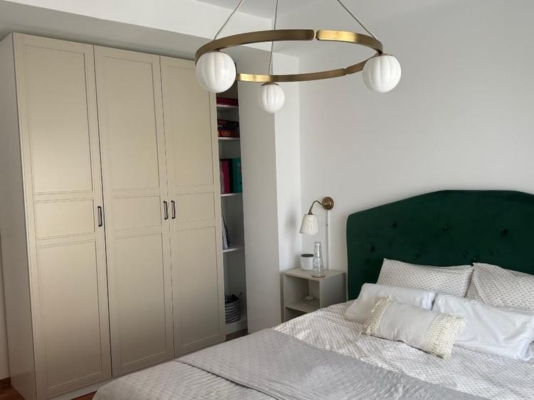 Apartament cu 3 camere decomandat, mobilat în Braytim