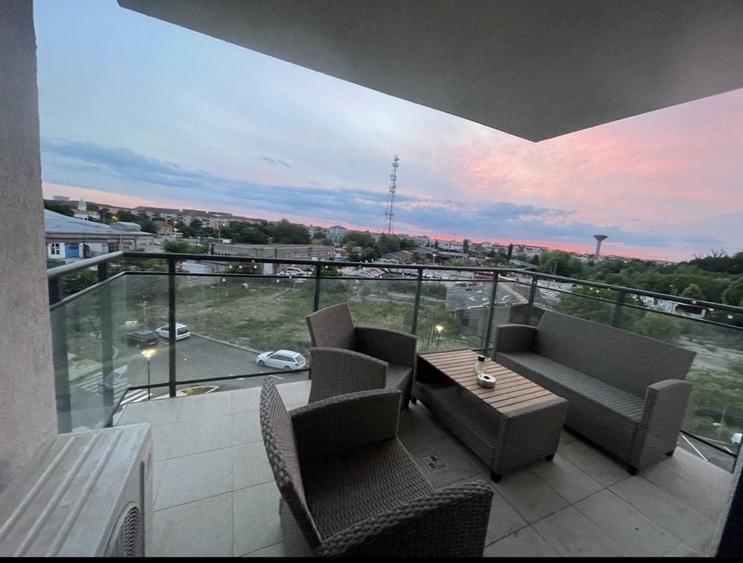 Apartament cu 2 camere decomandat în Lipovei