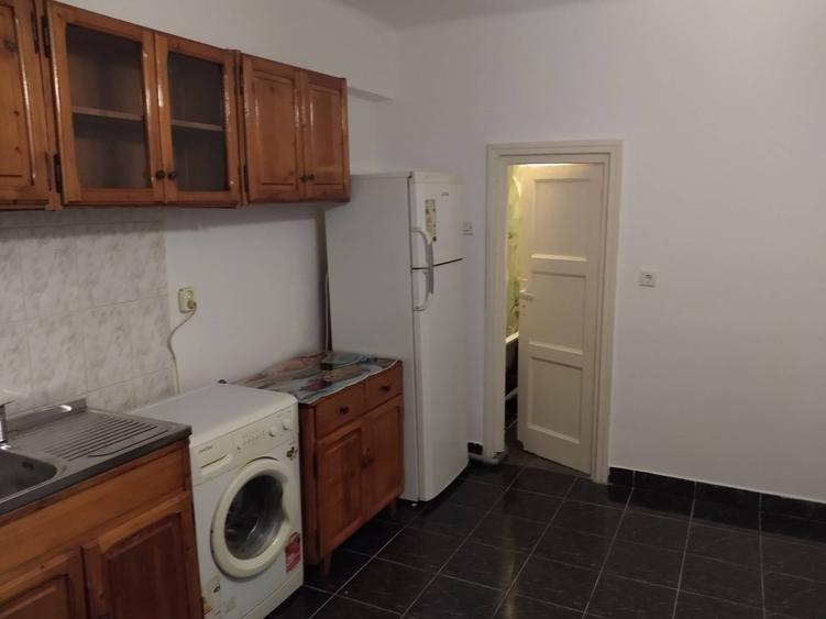 Garsonieră decomandată în Gară