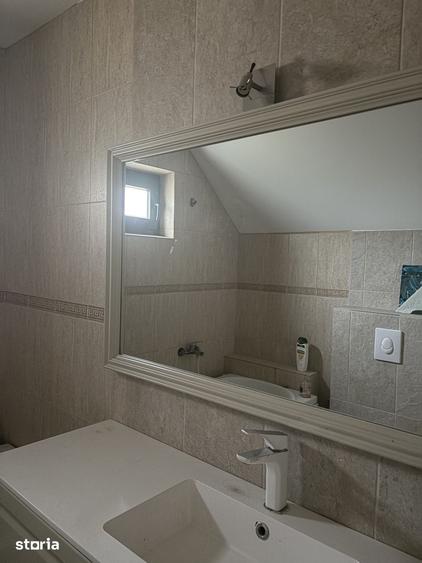 Casă cu 4 camere cu Teren 450 Mp în Bârnova