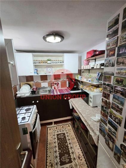 Casă cu 5 camere cu Teren 593 Mp în Central