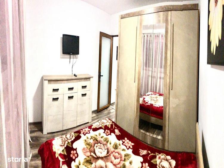 Apartament cu 2 camere decomandat în Micro 20
