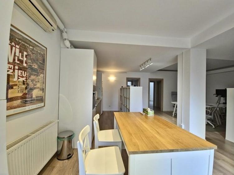 Apartament cu 4 camere în Dorobanți