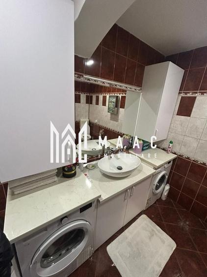 Casă individuală cu 5 camere cu Piscina în Turnișor