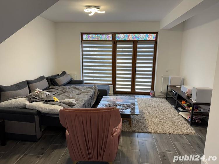 Casă cu 5 camere cu Teren 430 Mp în Gilău