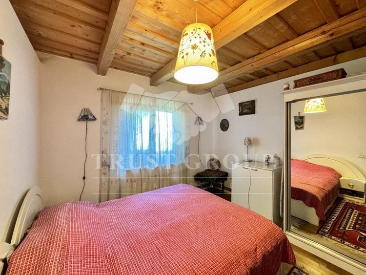 Casă individuală cu 5 camere cu Canalizare în Gruiu